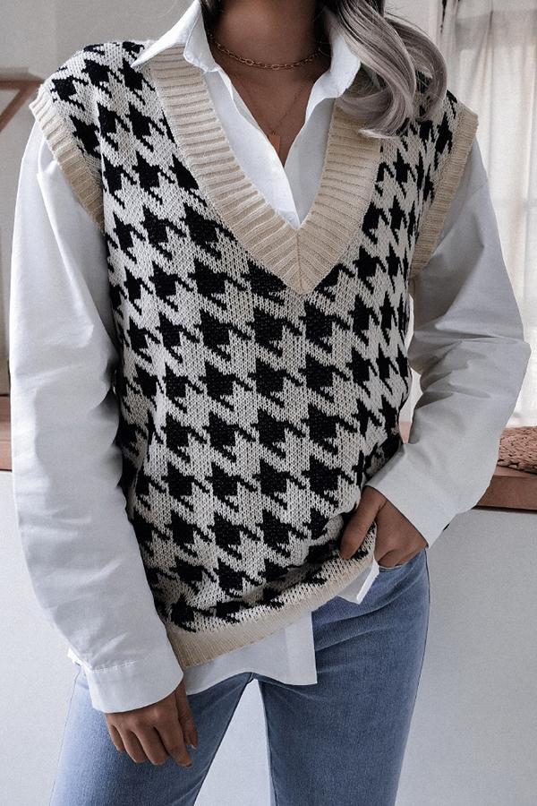 Houndstooth Sweater Vest