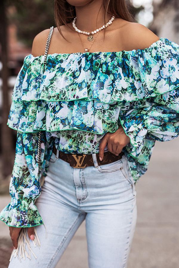 Floral Print Off-shoulder Top
