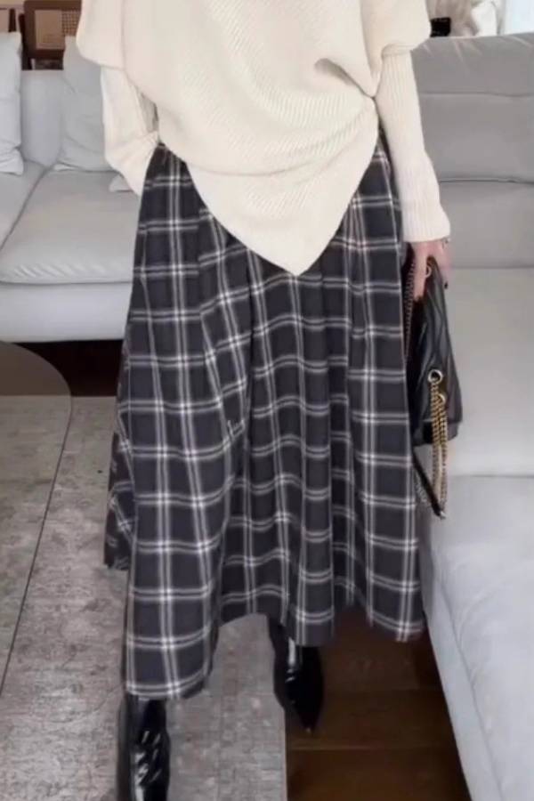 Retro plaid flowing maxi skirt