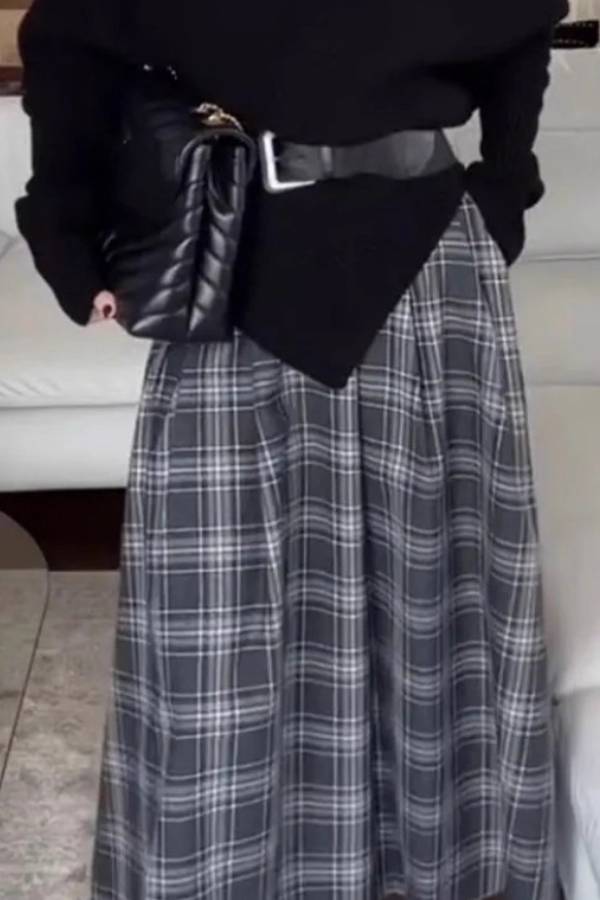 Retro plaid flowing maxi skirt