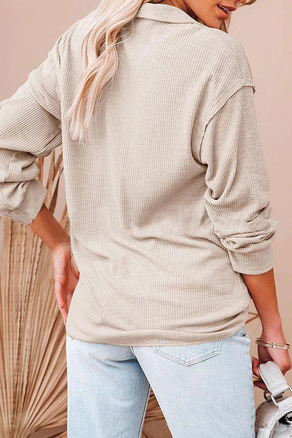 Solid color long-sleeved top