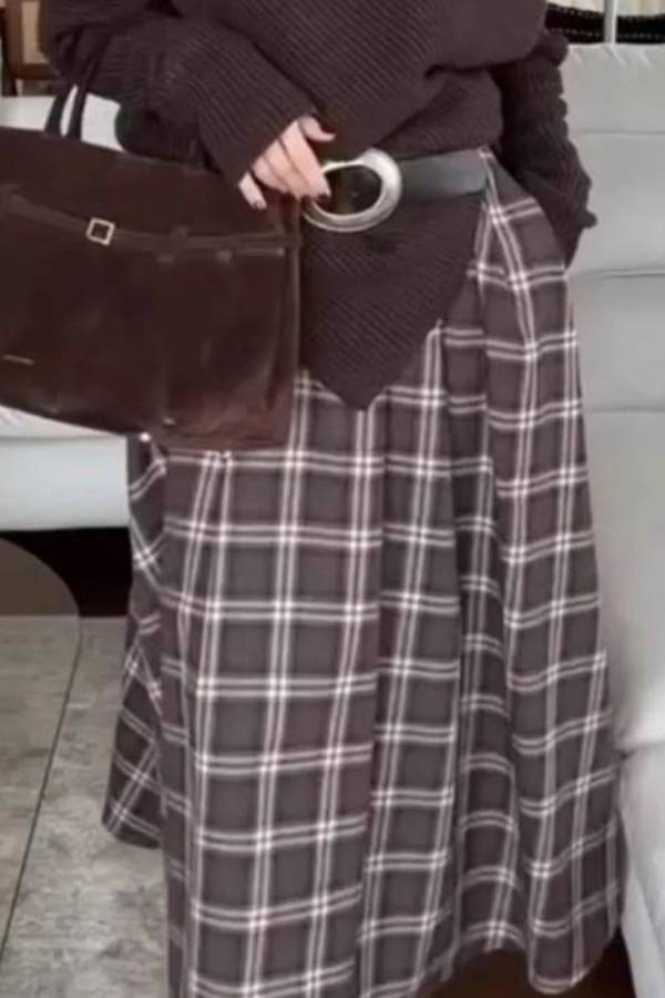 Retro plaid flowing maxi skirt